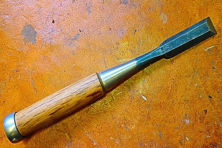 photo of a chisel