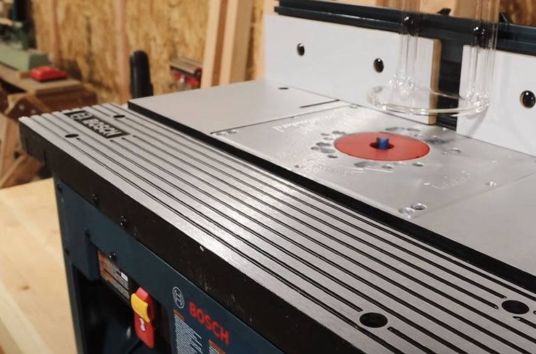 bosch benchtop vs cabinet router table